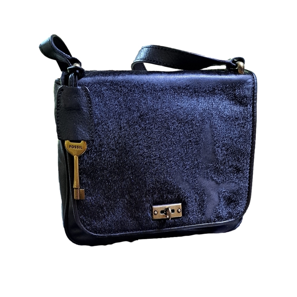 Fossil Vintage Black Leather with Cow Hair Flap Messenger Bag. CLOSET SALE. - Picture 2 of 12